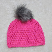 Háčkovaná zimní čepice, neonově růžová, 46-48 cm