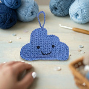 Návod na háčkovaný mrak, Mráček Modráček, přívěsek na klíče, modrý